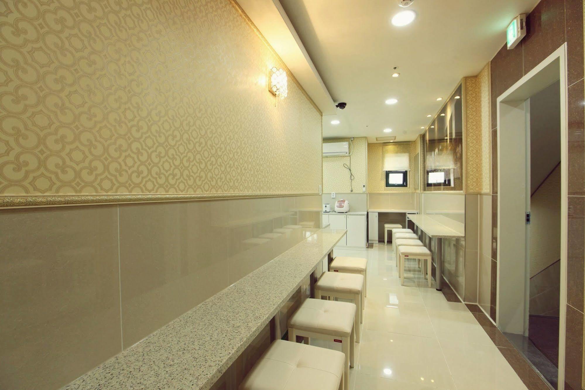 Chloe Guesthouse Gangnam سيول المظهر الخارجي الصورة